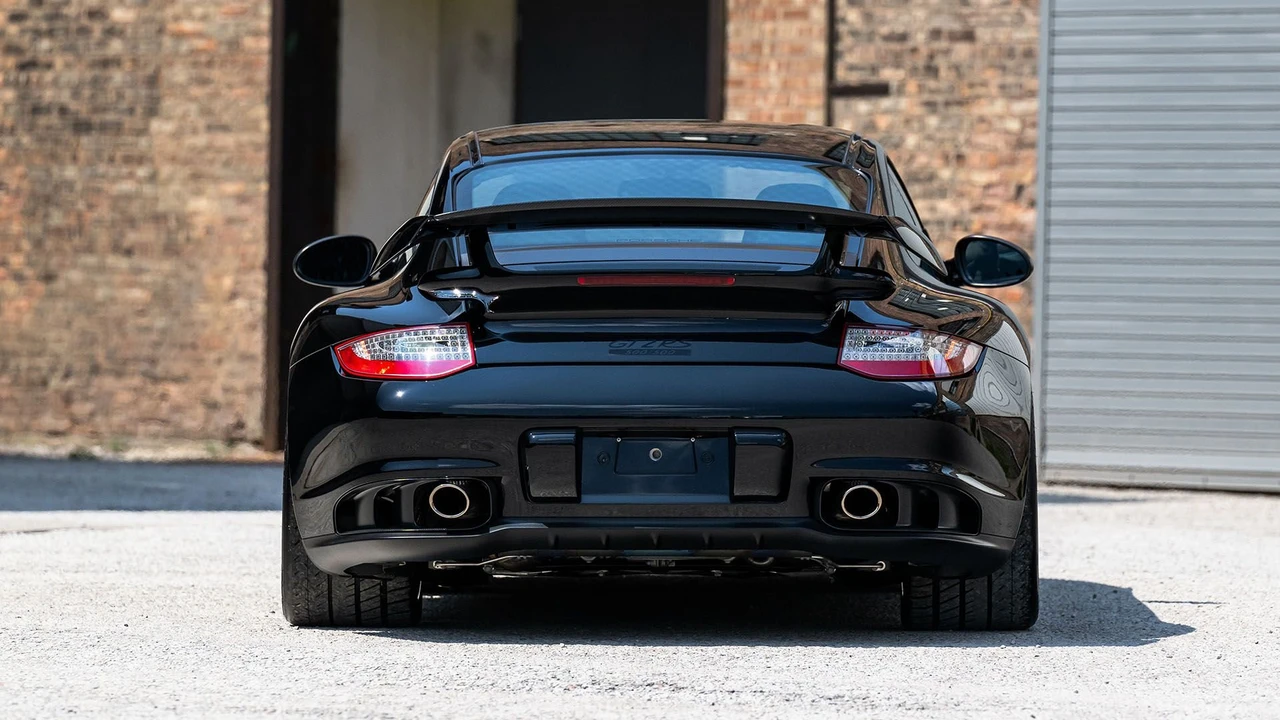 2011 Porsche 997 GT2 RS - Image 3 of 31