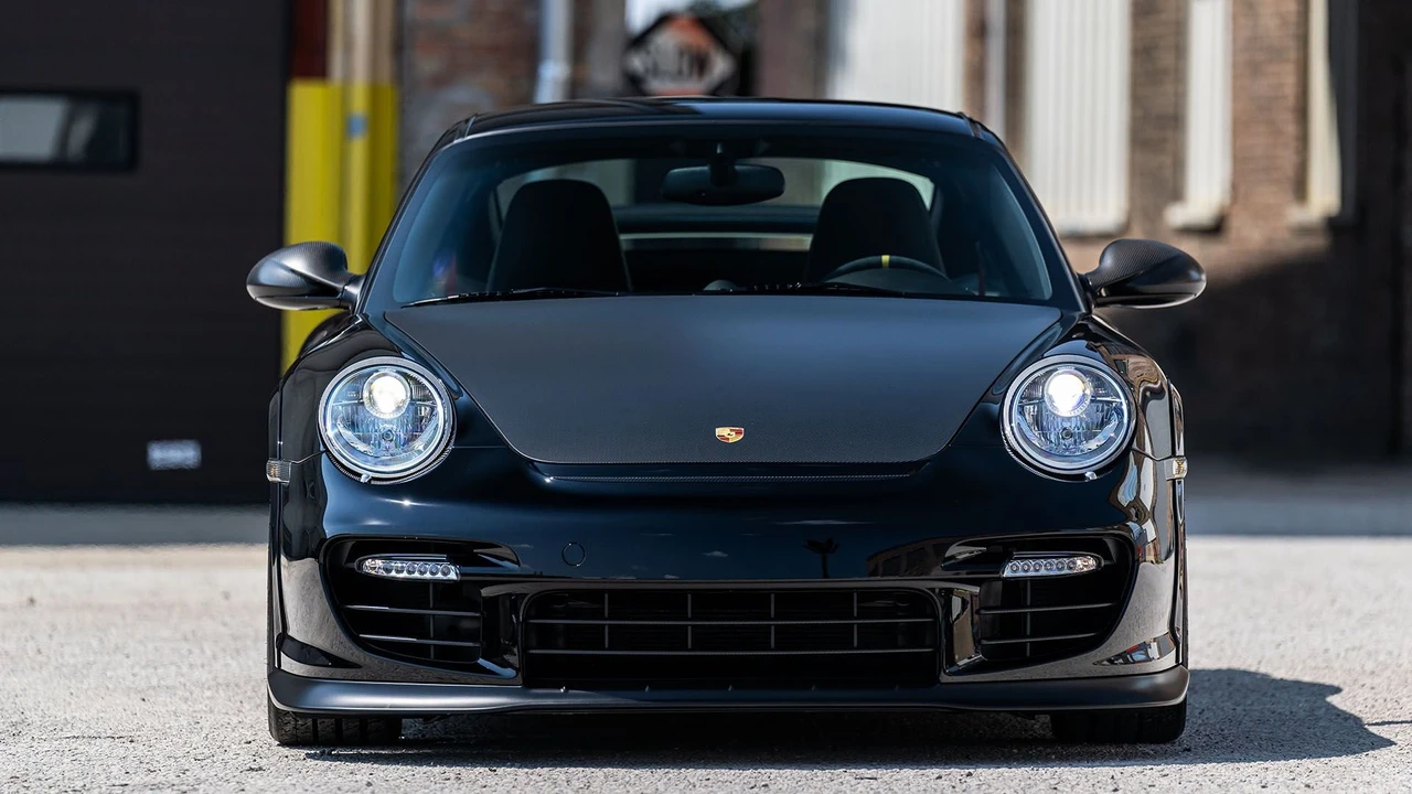 2011 Porsche 997 GT2 RS - Image 2 of 31