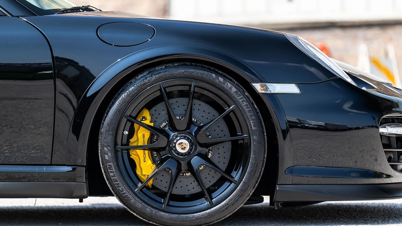 2011 Porsche 997 GT2 RS - Image 28 of 31