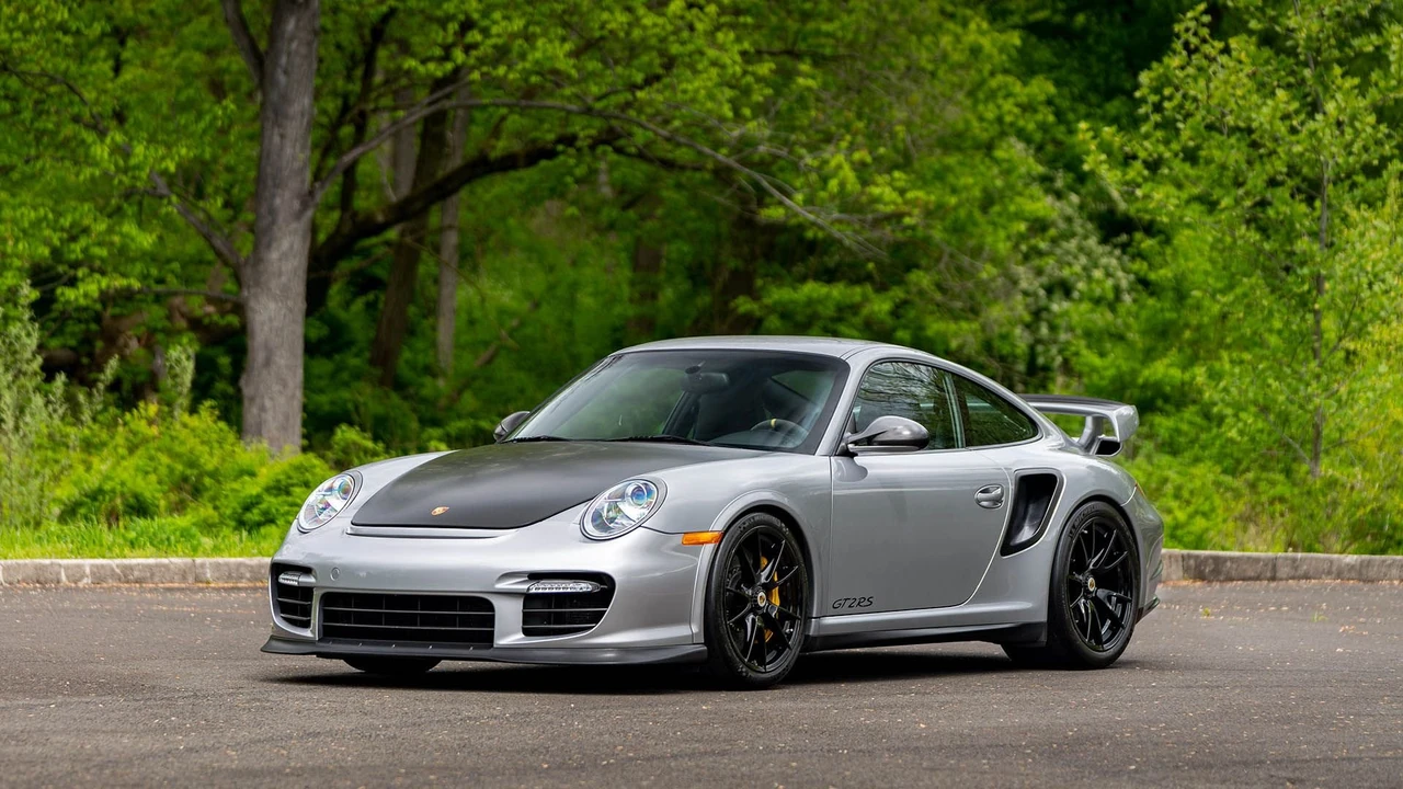 2011 Porsche 997 GT2 RS - Image 9 of 31