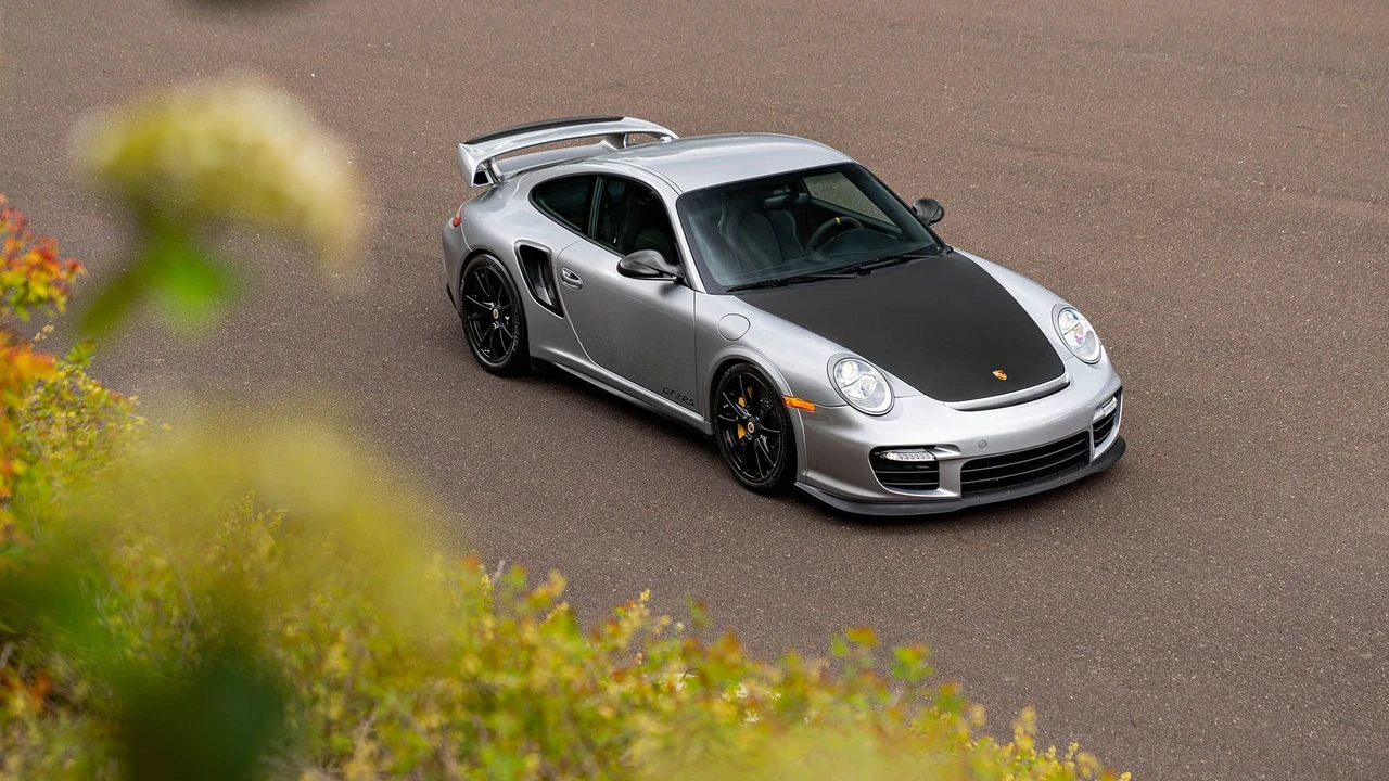 2011 Porsche 997 GT2 RS - Image 3 of 31