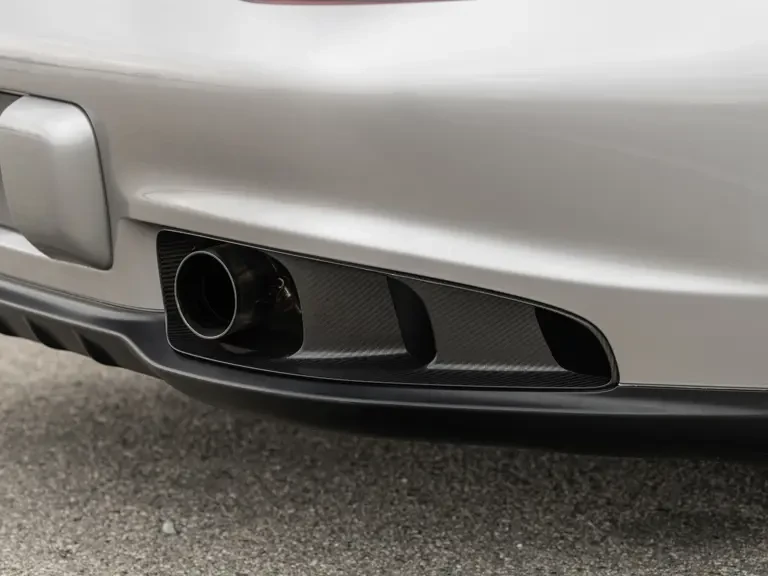 2011 Porsche 997 GT2 - Image 26 of 31