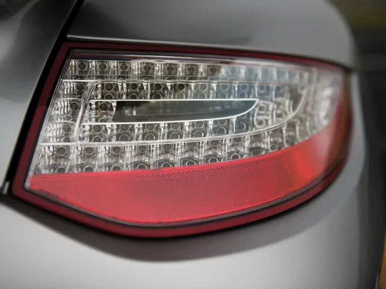 2011 Porsche 997 GT2 - Image 22 of 31