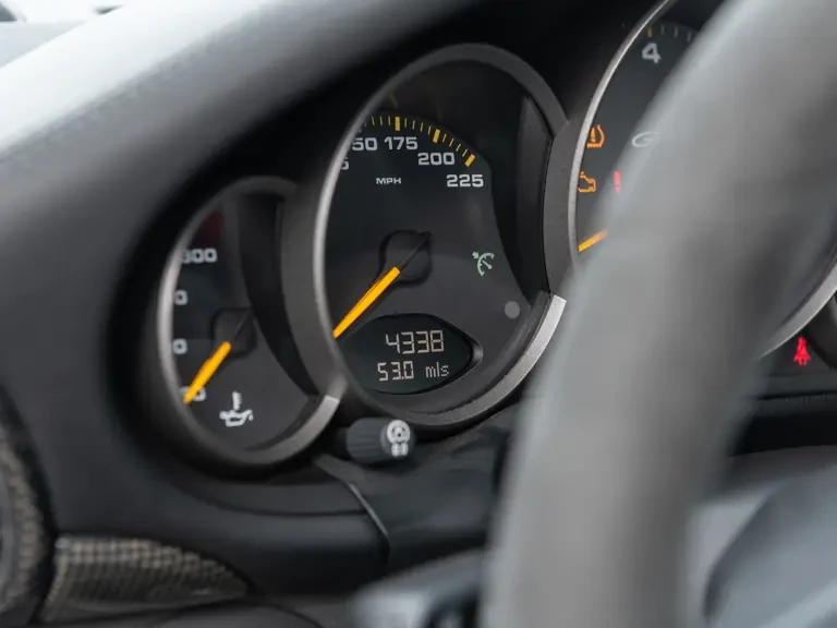 2011 Porsche 997 GT2 - Image 16 of 31
