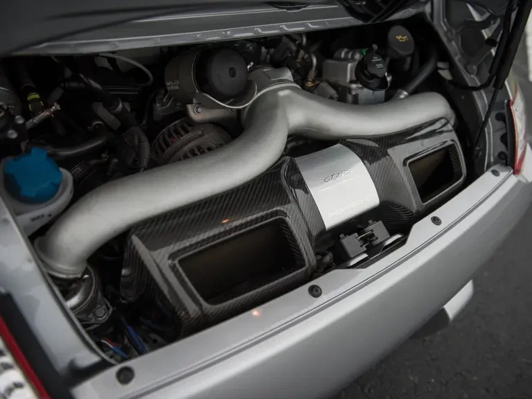 2011 Porsche 997 GT2 - Image 27 of 31
