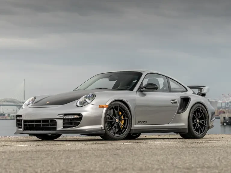 2011 Porsche 997 GT2 - Image 2 of 31