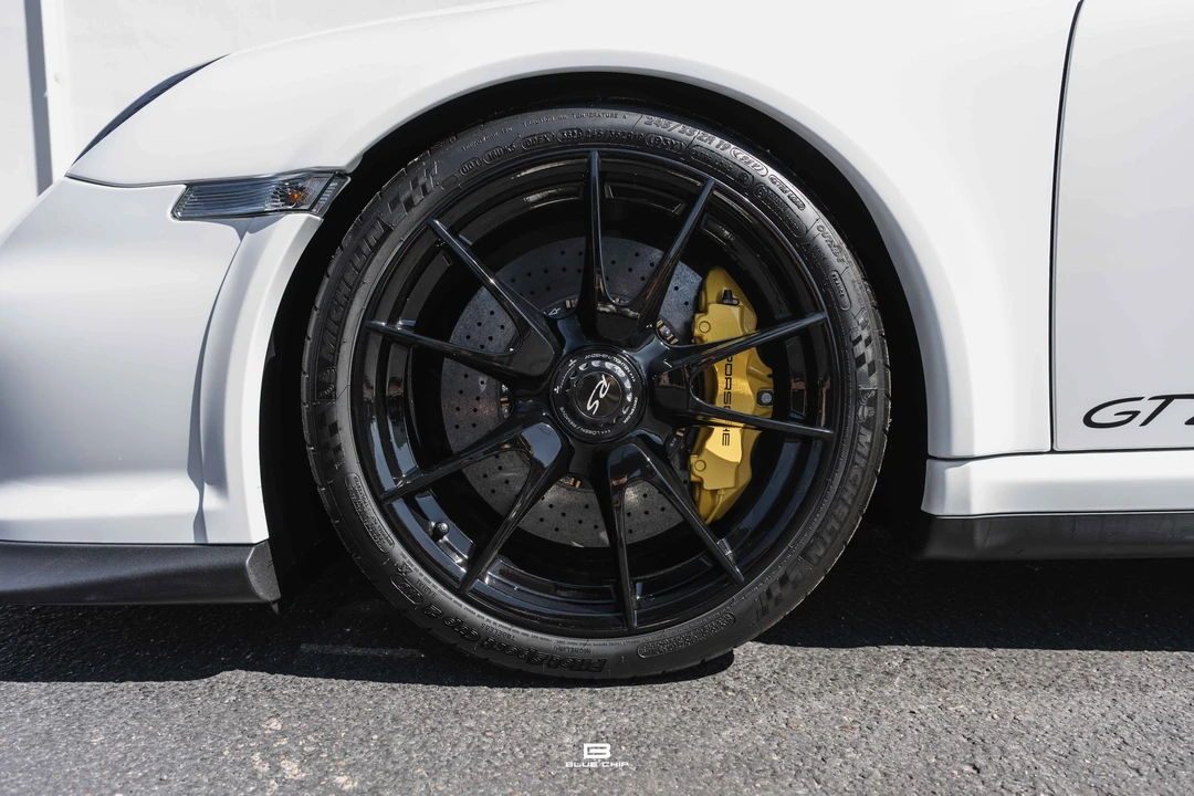 2011 Porsche 997 GT2 RS - Image 11 of 31