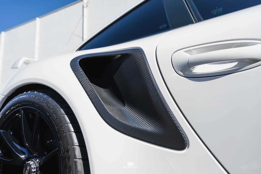 2011 Porsche 997 GT2 RS - Image 18 of 31