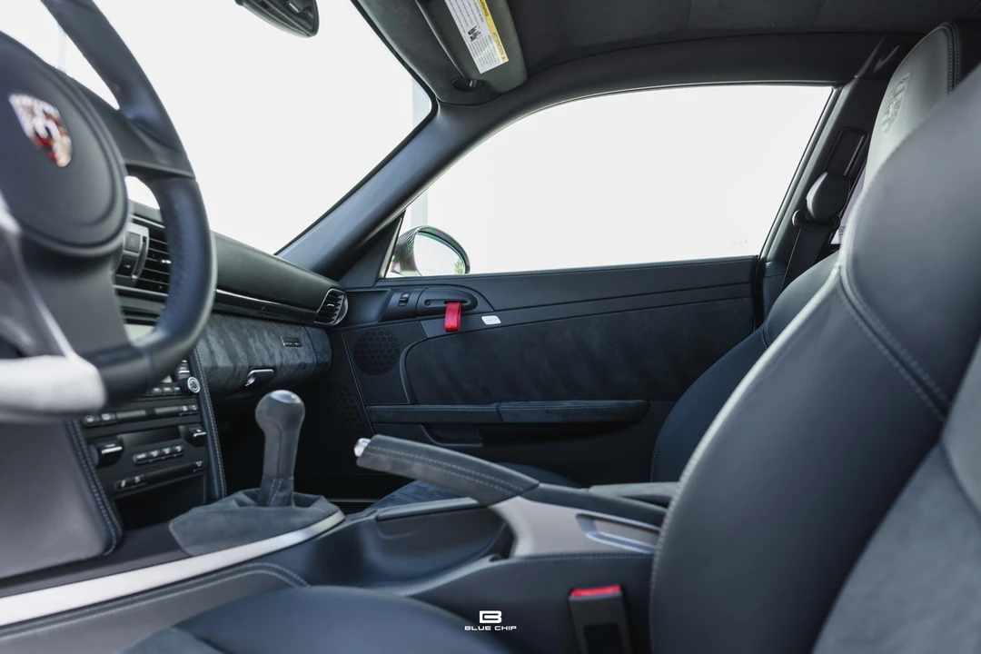 2011 Porsche 997 GT2 RS - Image 6 of 31
