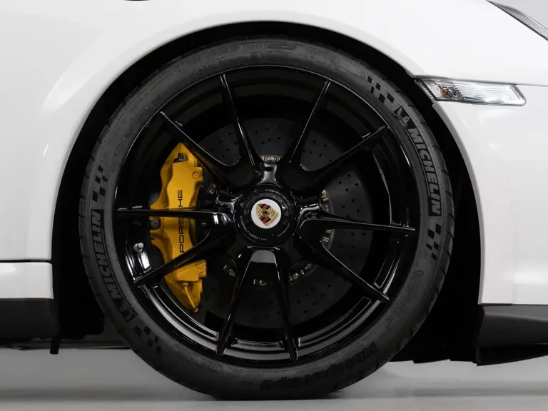 2011 Porsche 997 GT2 RS - Image 25 of 31