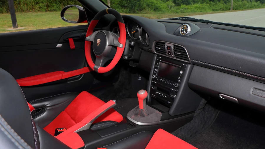 2011 Porsche 997 GT2 RS - Image 11 of 20