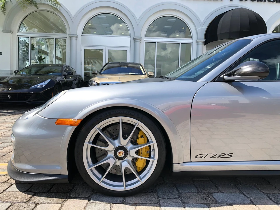 2011 Porsche 997 GT2 - Image 8 of 31