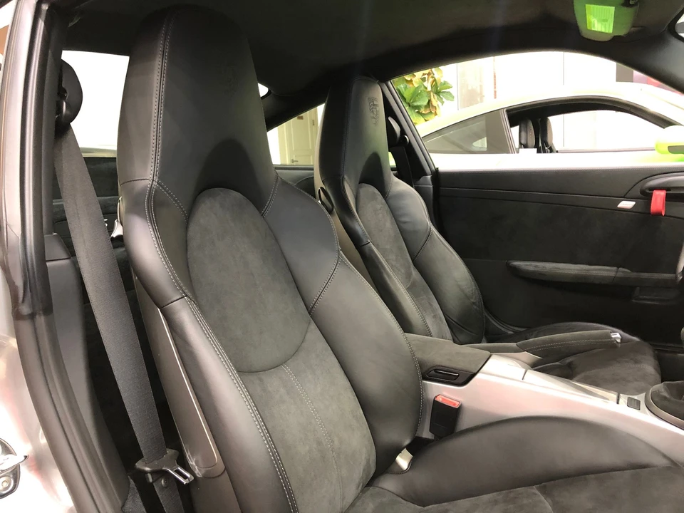 2011 Porsche 997 GT2 - Image 19 of 31