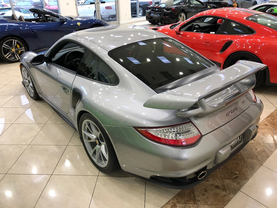 2011 Porsche 997 GT2 - Image 26 of 31