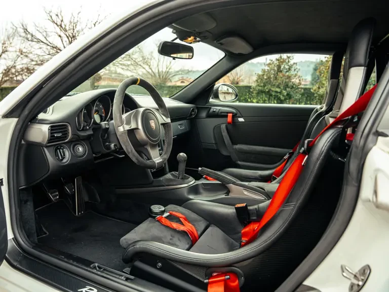 2011 Porsche 997 GT2 RS - Image 13 of 31