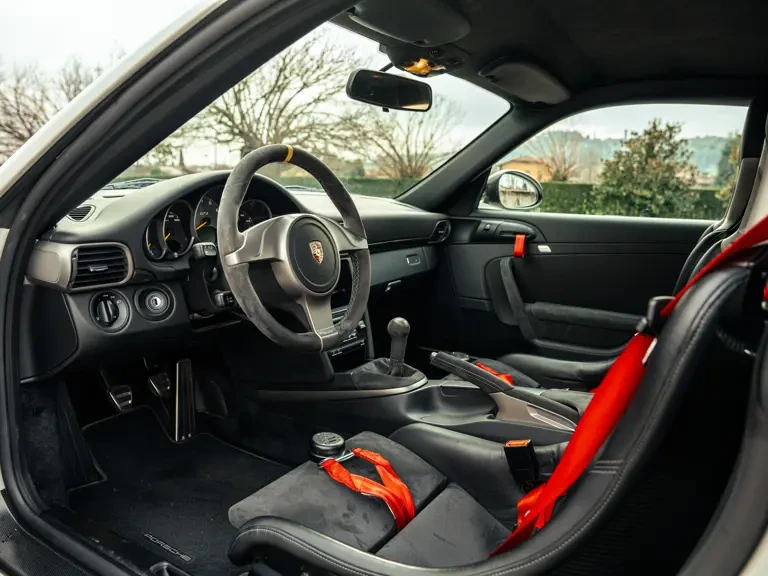 2011 Porsche 997 GT2 RS - Image 5 of 31