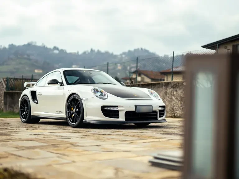 2011 Porsche 997 GT2 RS - Image 23 of 31