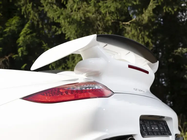 2011 Porsche 997 GT2 - Image 29 of 31