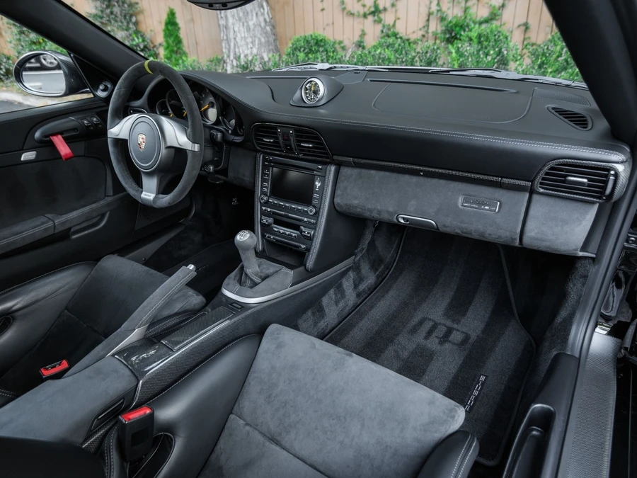 2011 Porsche 997 GT2 - Image 16 of 21