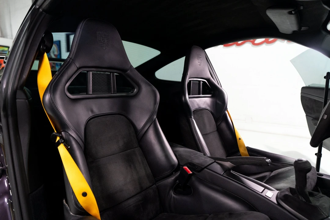 2011 Porsche 997 GT3 RS - Image 12 of 31