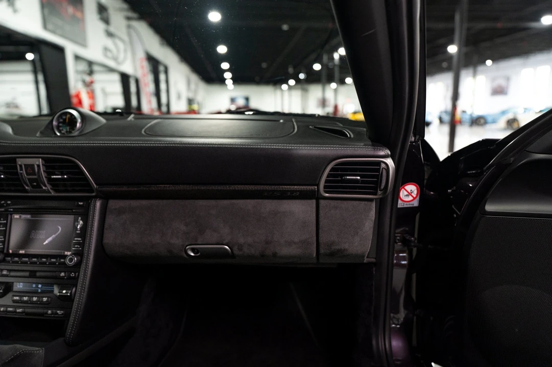 2011 Porsche 997 GT3 RS - Image 22 of 31