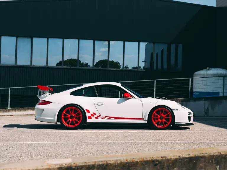 2011 Porsche 997 GT3 RS - Image 6 of 31