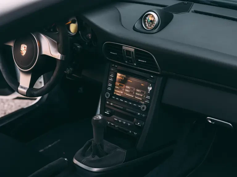 2011 Porsche 997 GT3 RS - Image 15 of 31
