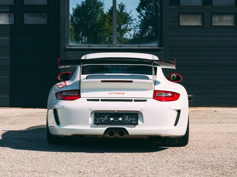 2011 Porsche 997 GT3 RS - Image 10 of 31