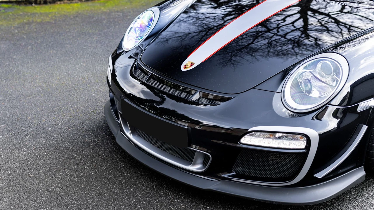 2011 Porsche 997 GT3 RS 4.0 - Image 30 of 31