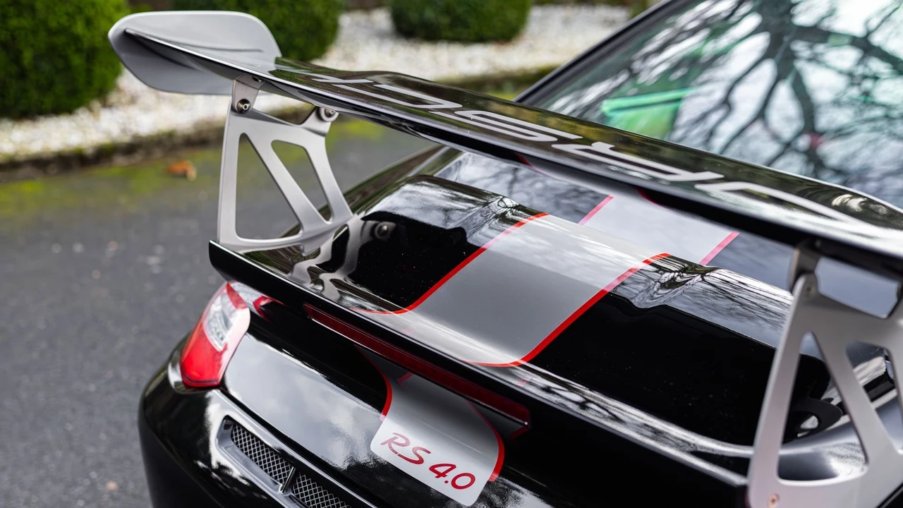 2011 Porsche 997 GT3 RS 4.0 - Image 23 of 31