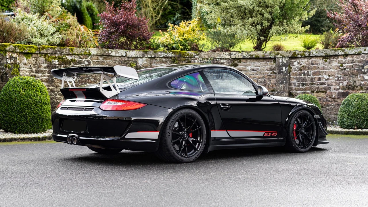 2011 Porsche 997 GT3 RS 4.0 - Image 6 of 31