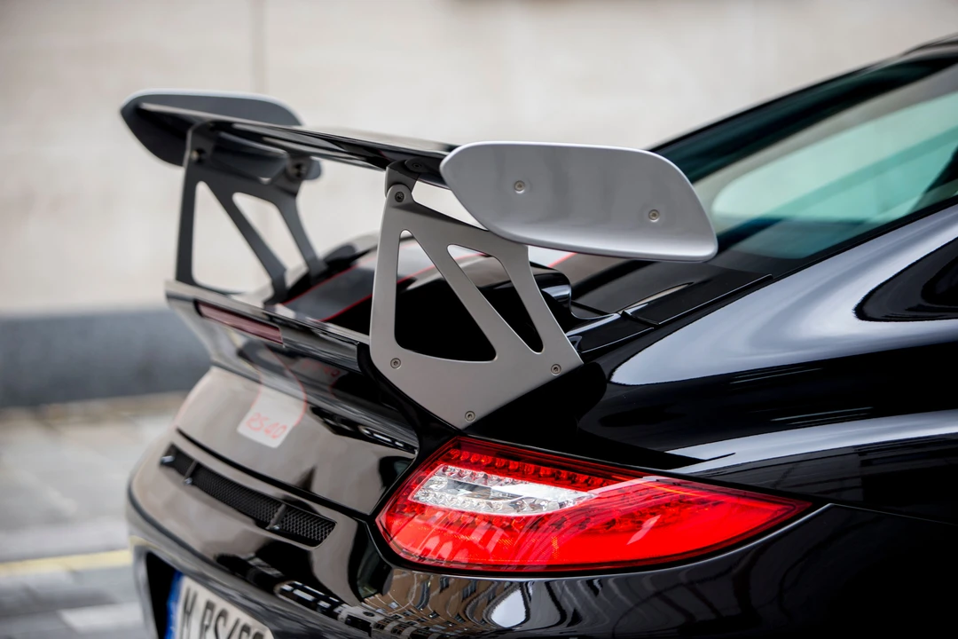 2011 Porsche 997 GT3 RS - Image 9 of 31