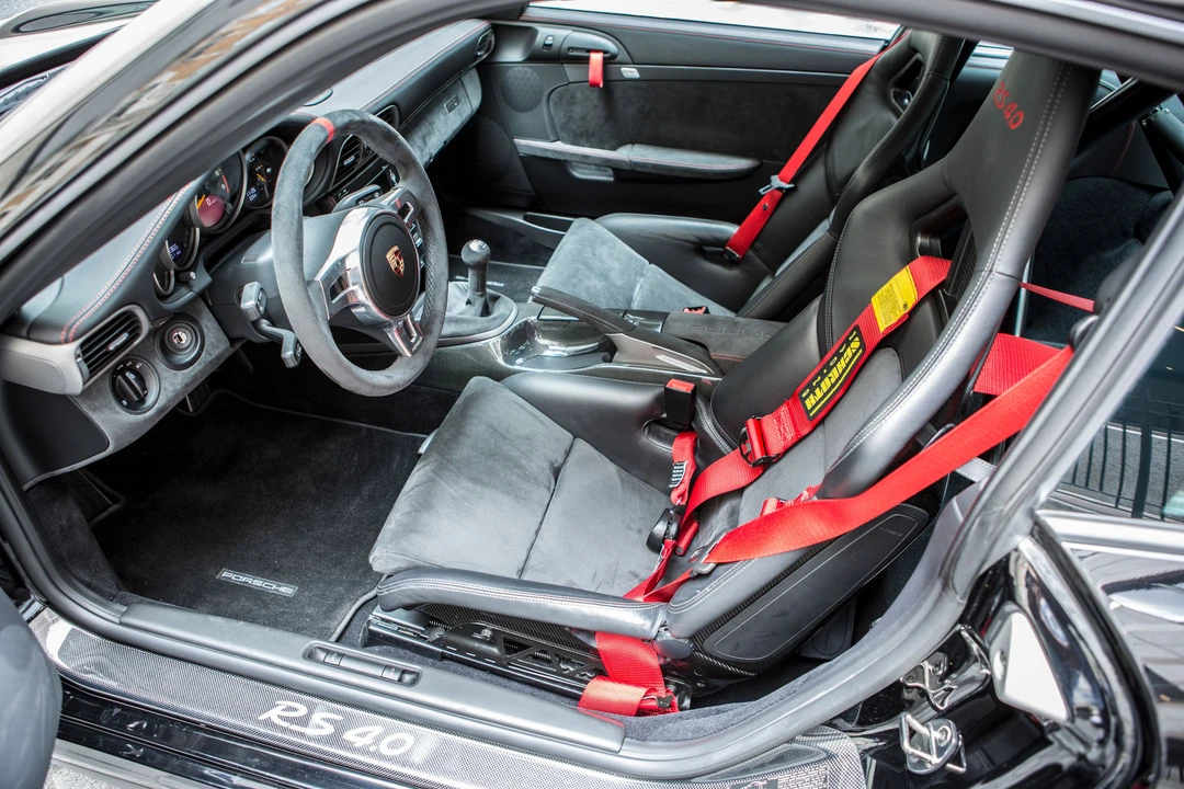 2011 Porsche 997 GT3 RS - Image 23 of 31