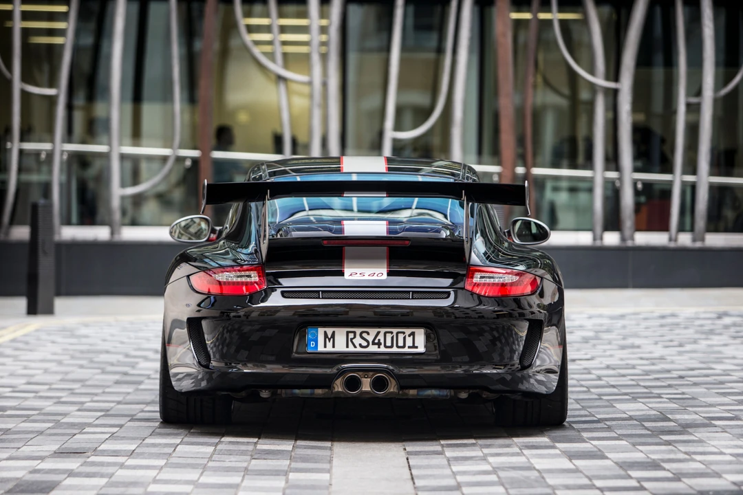 2011 Porsche 997 GT3 RS - Image 12 of 31