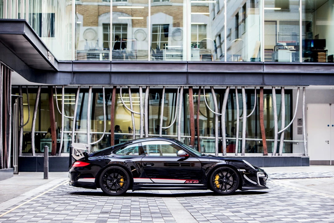 2011 Porsche 997 GT3 RS - Image 3 of 31