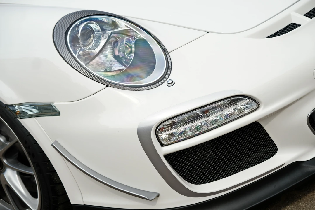 2011 Porsche 997 GT3 RS - Image 26 of 28