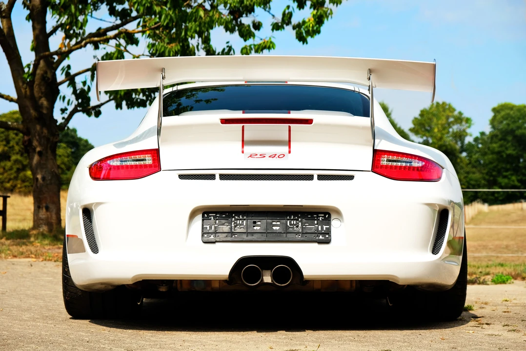 2011 Porsche 997 GT3 RS - Image 12 of 28