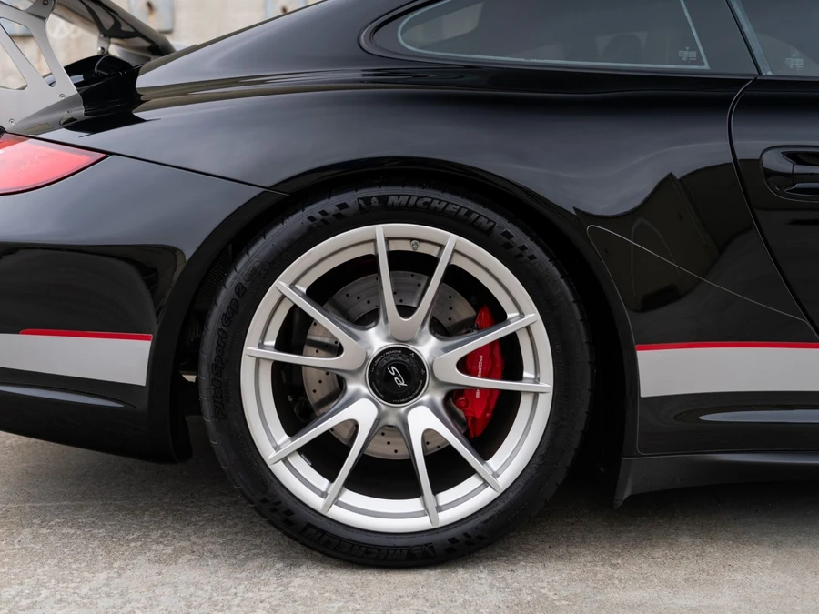 2011 Porsche 997 GT3 RS - Image 15 of 30