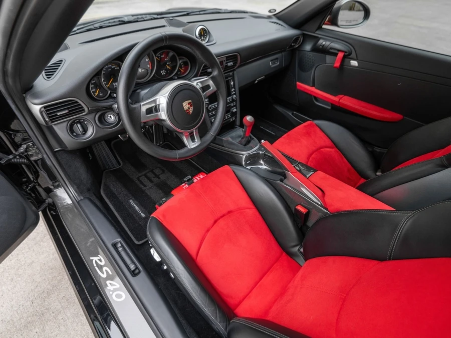 2011 Porsche 997 GT3 RS - Image 19 of 30