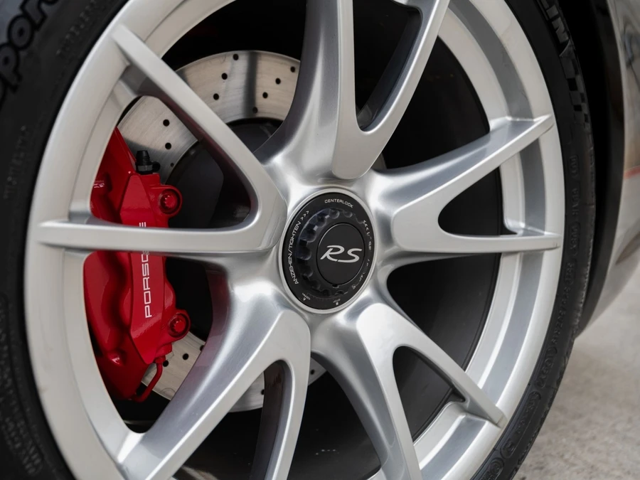 2011 Porsche 997 GT3 RS - Image 14 of 30