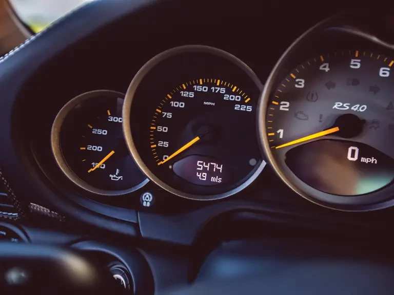 2011 Porsche 997 GT3 RS - Image 15 of 31