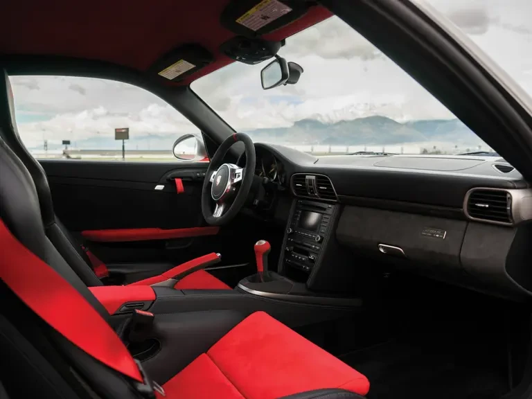 2011 Porsche 997 GT3 RS - Image 14 of 31