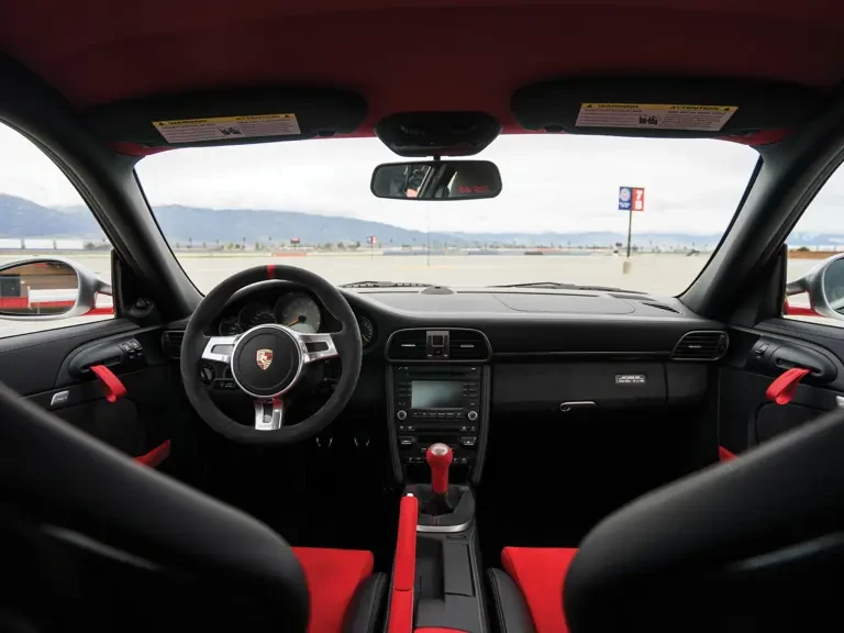 2011 Porsche 997 GT3 RS - Image 5 of 31