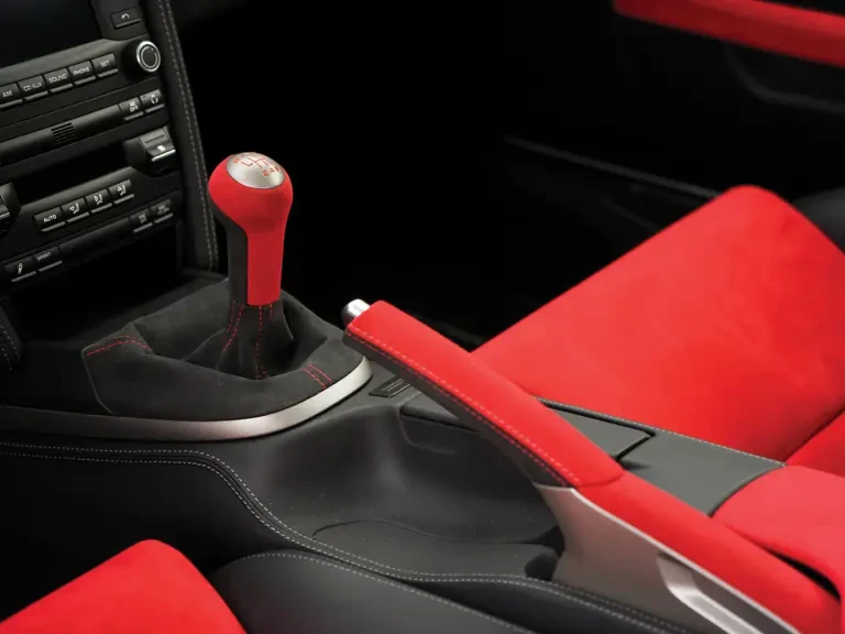2011 Porsche 997 GT3 RS - Image 18 of 31