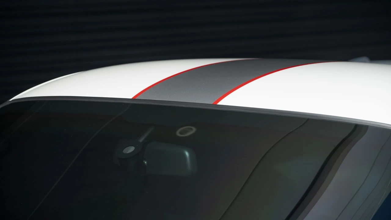 2011 Porsche 997 GT3 RS 4.0 - Image 28 of 31
