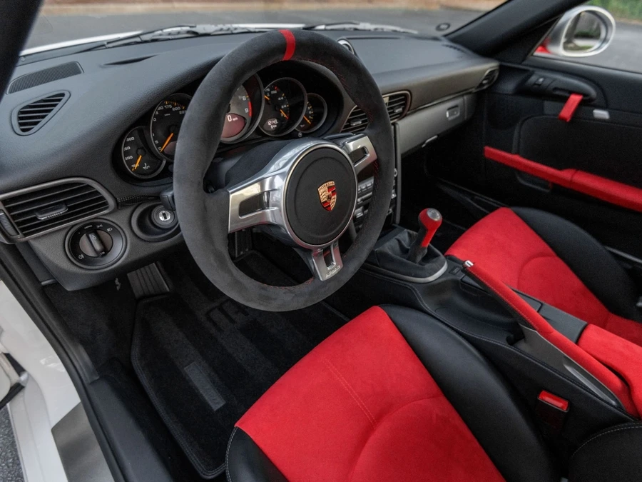 2011 Porsche 997 GT3 RS - Image 18 of 21