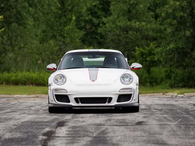 2011 Porsche 997 GT3 RS - Image 8 of 31