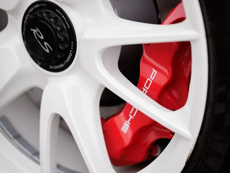 2011 Porsche 997 GT3 RS - Image 18 of 31