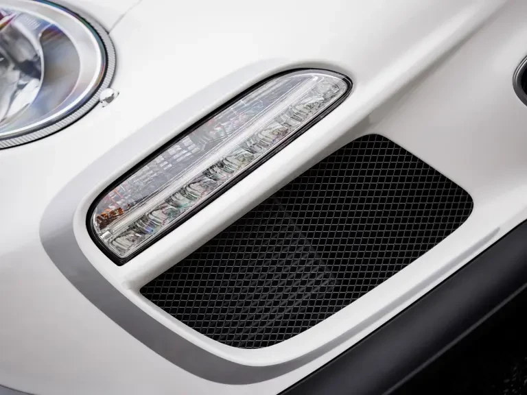 2011 Porsche 997 GT3 RS - Image 14 of 31