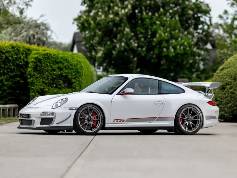 2011 Porsche 997 GT3 RS 4.0 - Image 2 of 31